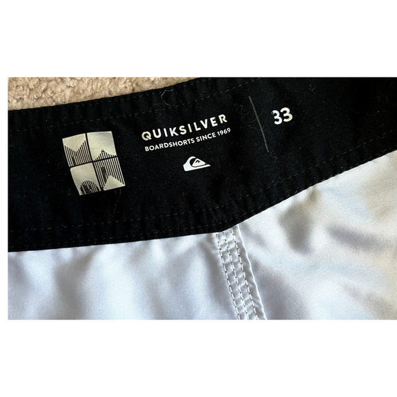Men's Quicksilver Swimming Trunks 33 - Picture 5 of 5